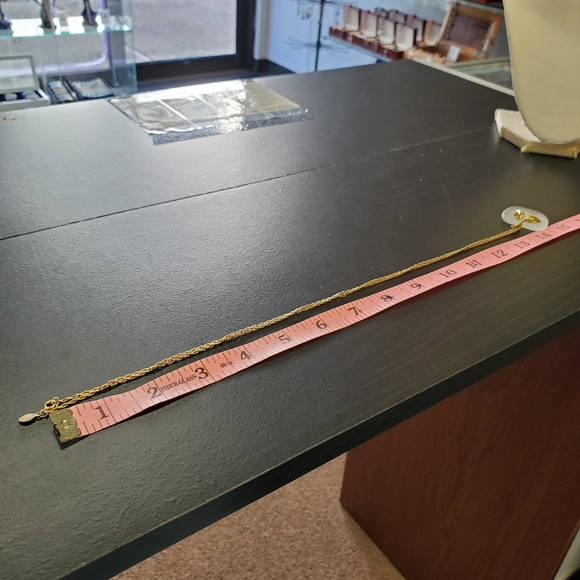 Avon apple necklace - Picture 7 of 7